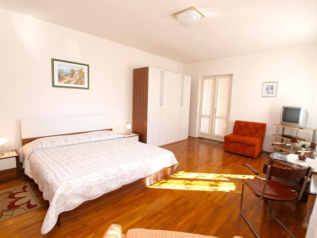 Apartments Rabac 981 Exterior photo